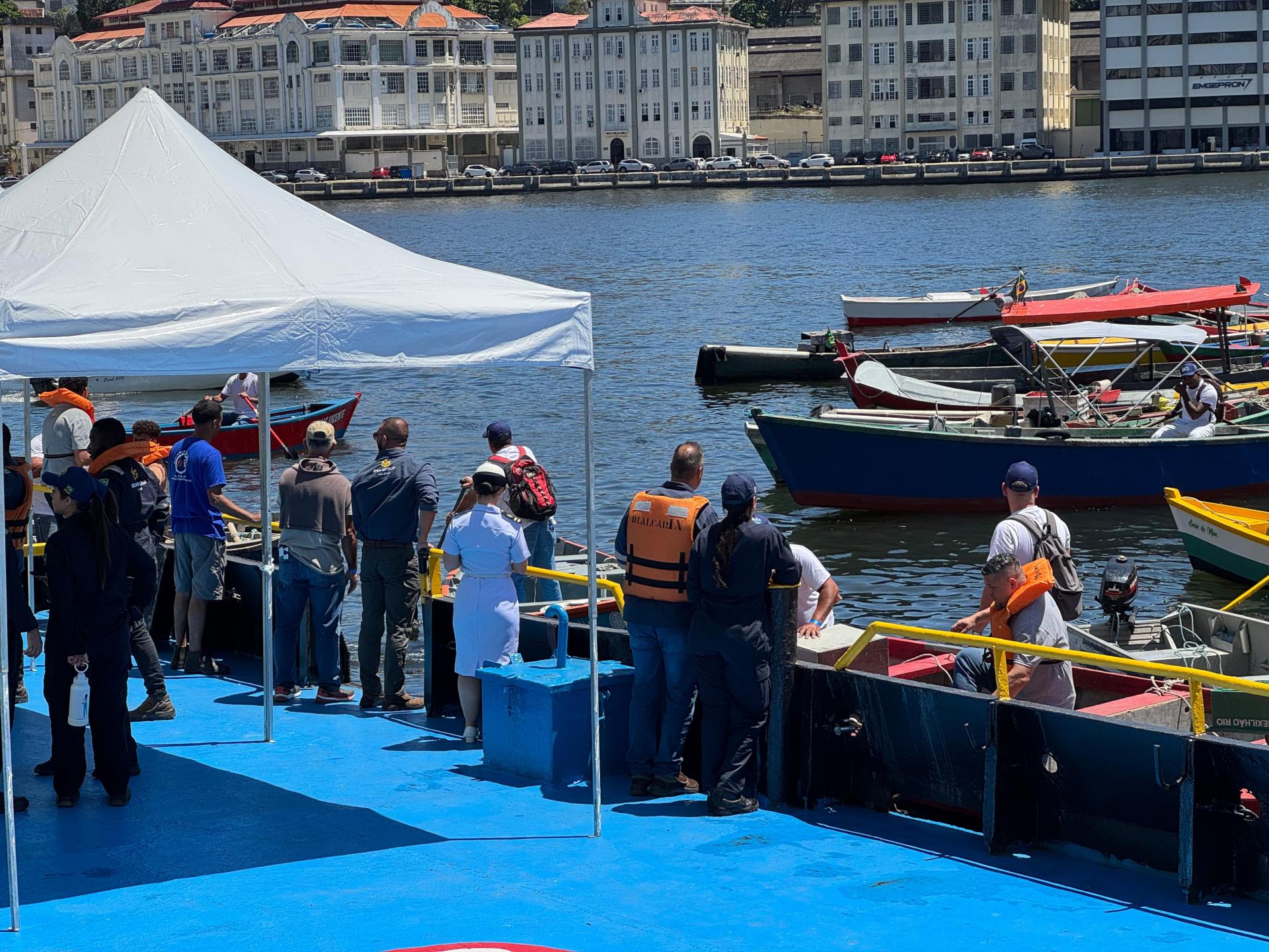 ação social pescadores nov25 6