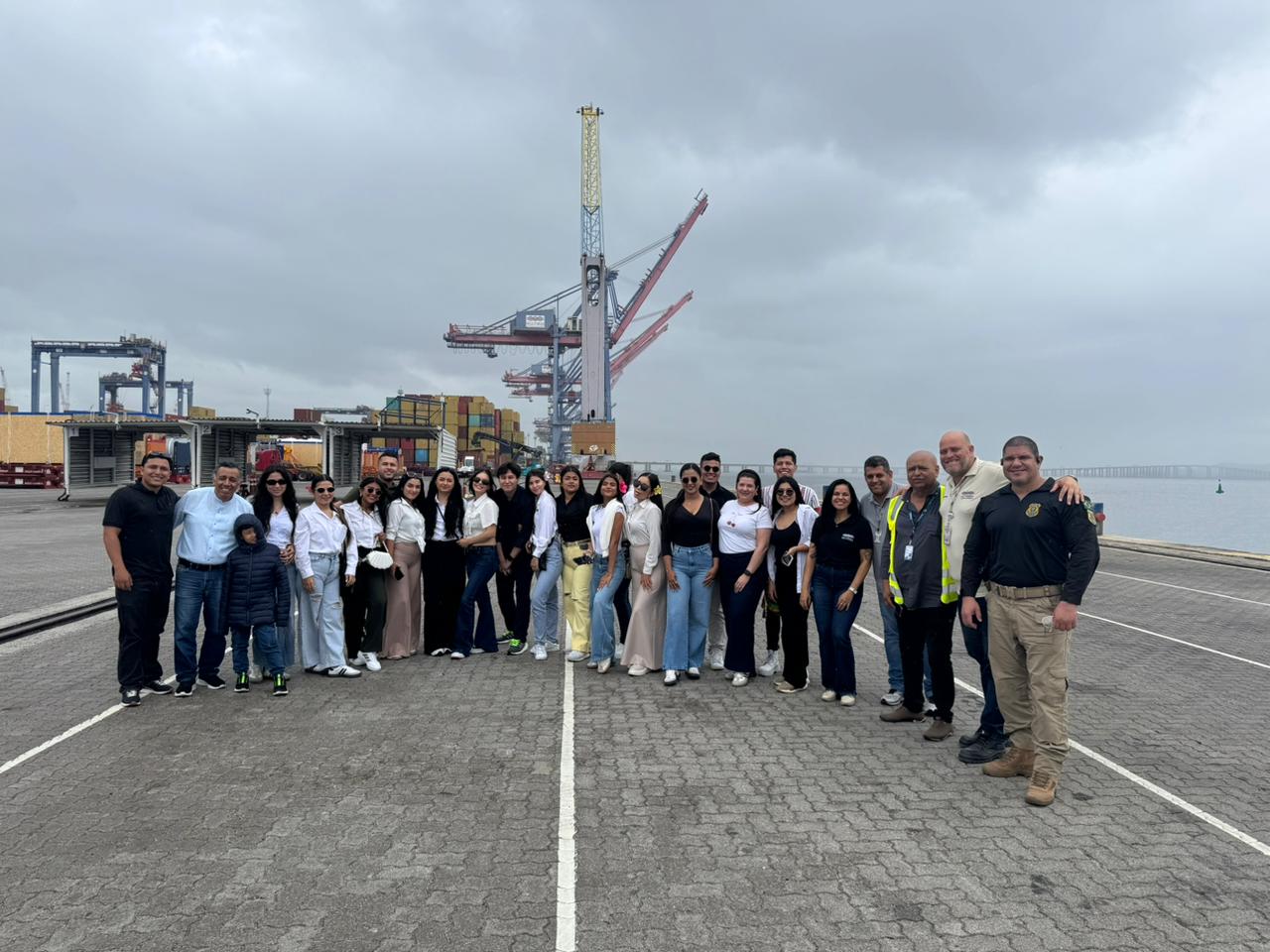 estudantes colombia 1