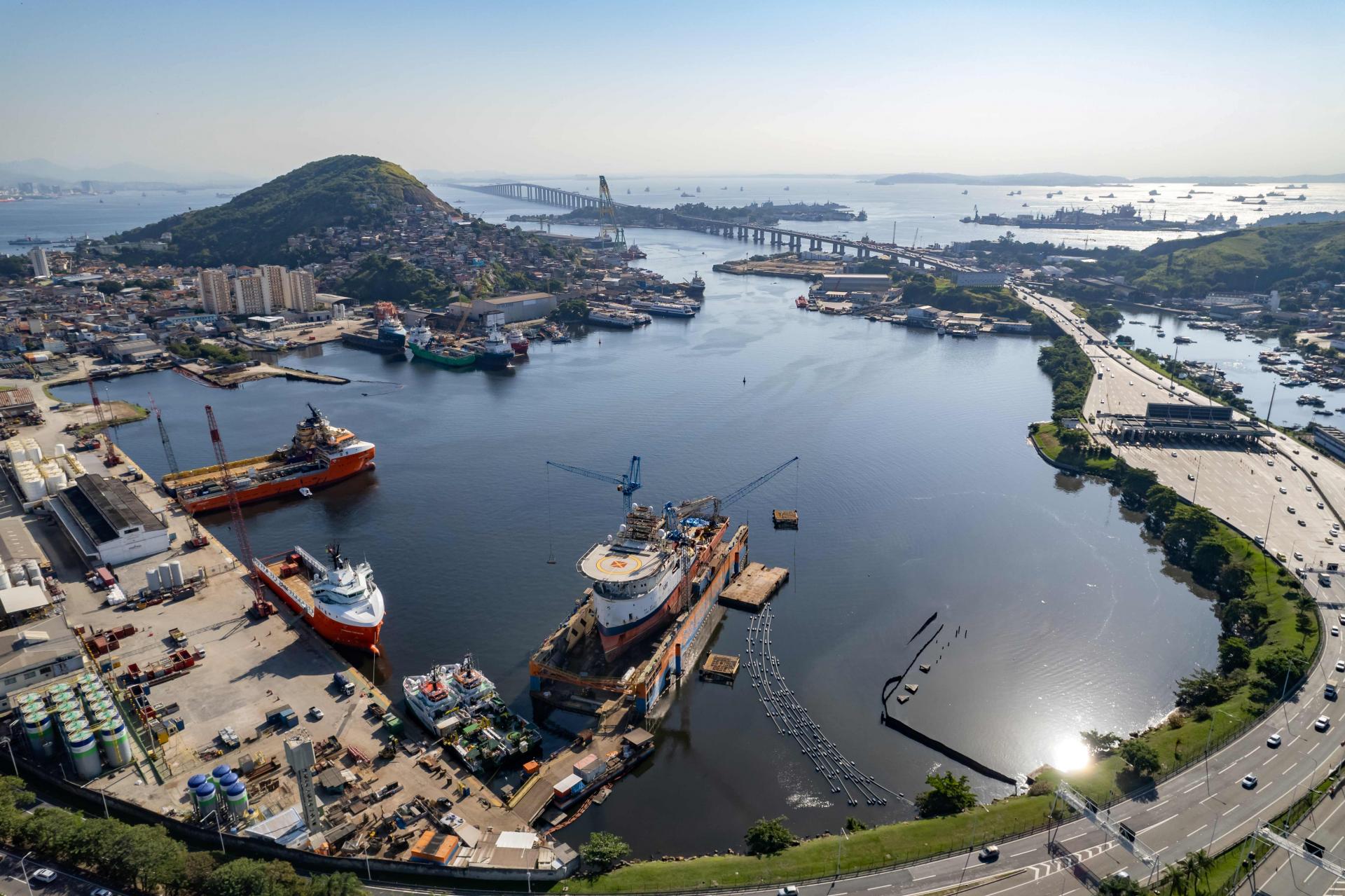 niteroi nobrudrone 100 anos