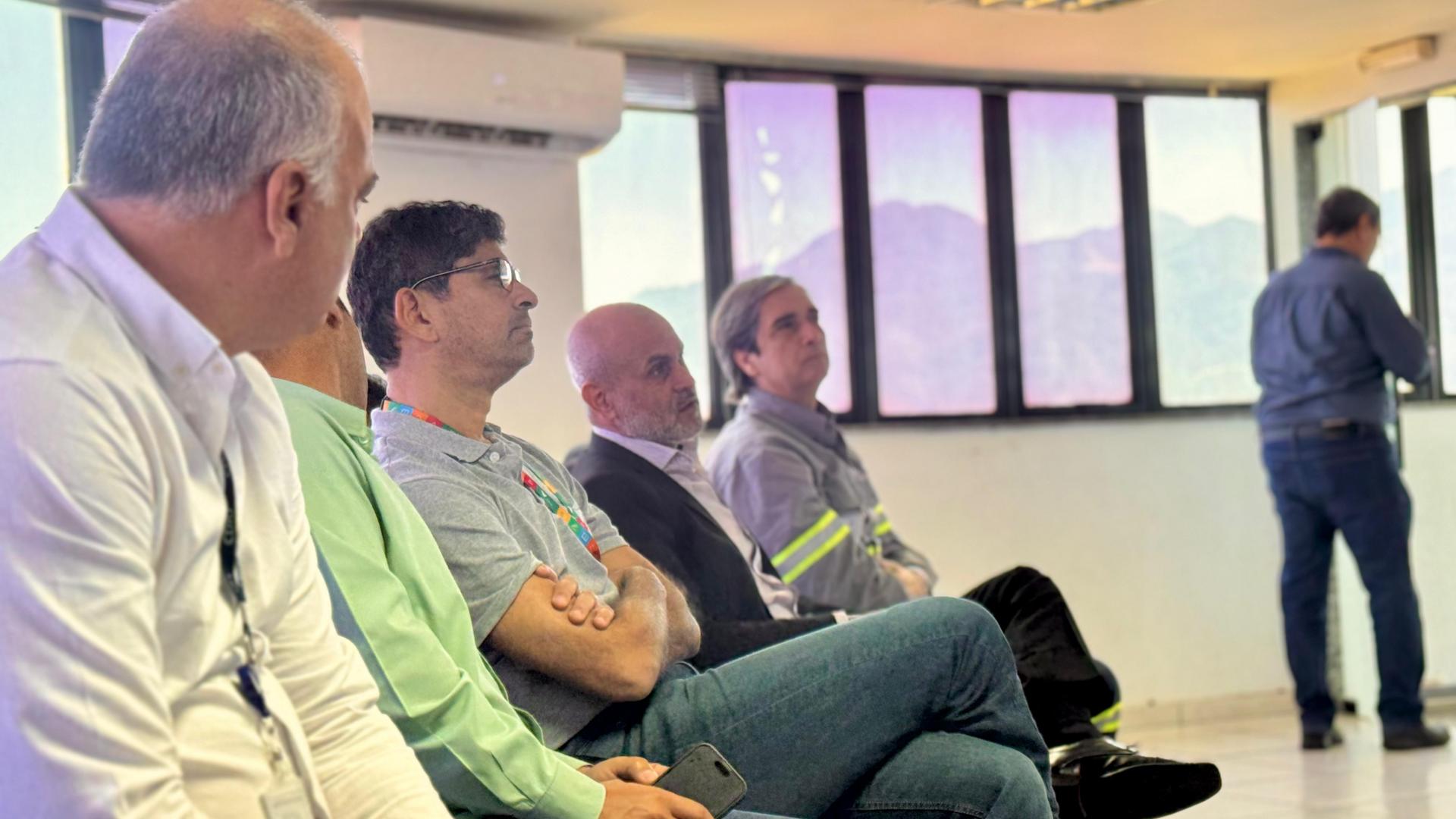 visita presi porto itaguai 2