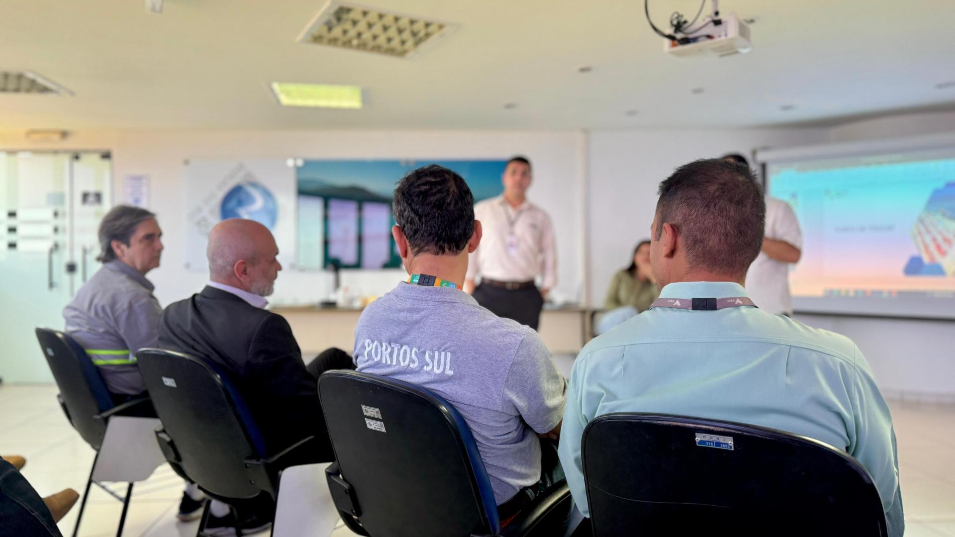 visita presi porto itaguai 5