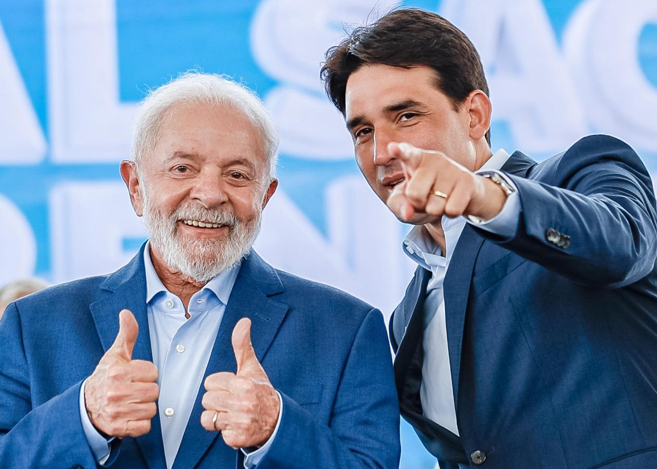 LULA COM O MINISTRO SILVIO