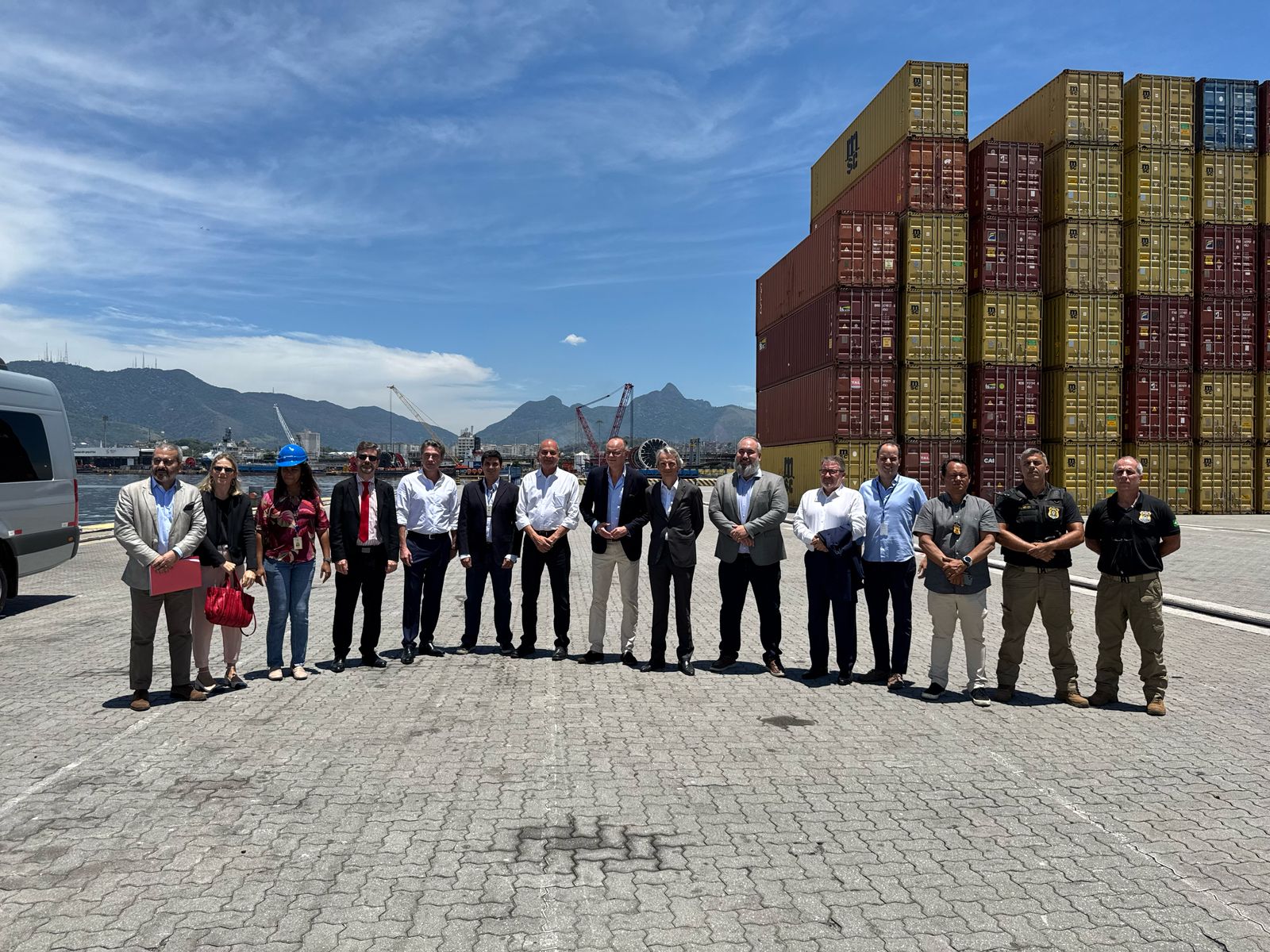 VISITA FRANCA PORTO RIO