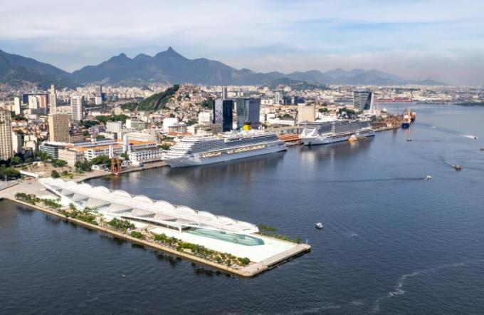 Terminal de cruzeiros foto Nobrudrone