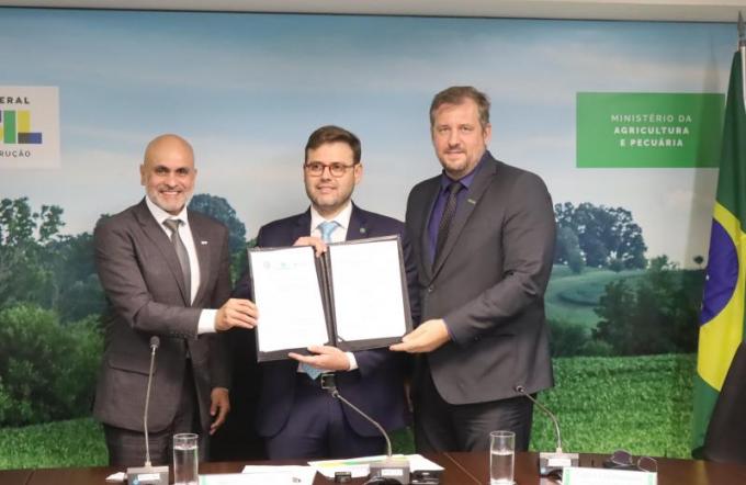 ASSINATURA ACORDO MAPA